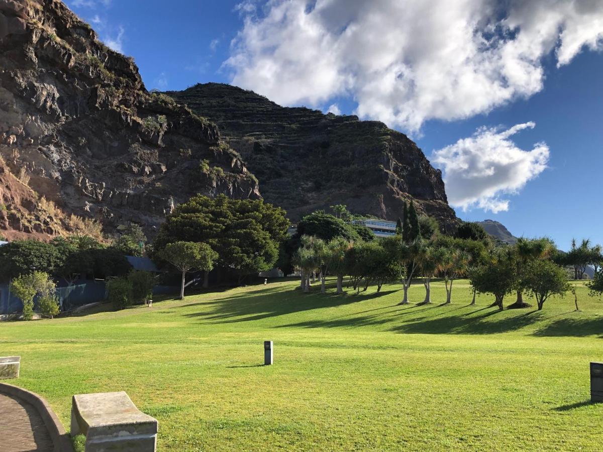 Calheta Ocean View Family Apartment - Air Condition Estreito Da Calheta Dış mekan fotoğraf